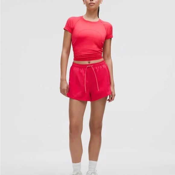 BRAND NEW Lululemon Pace Rival High-Rise Short 3" - Picture 2 of 8